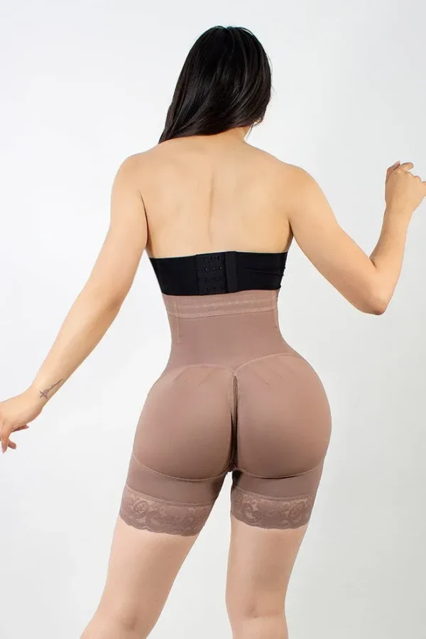 aileen-talle-alto-cocoa-atras Short Push Up Talle Súper Alto Bella Michell